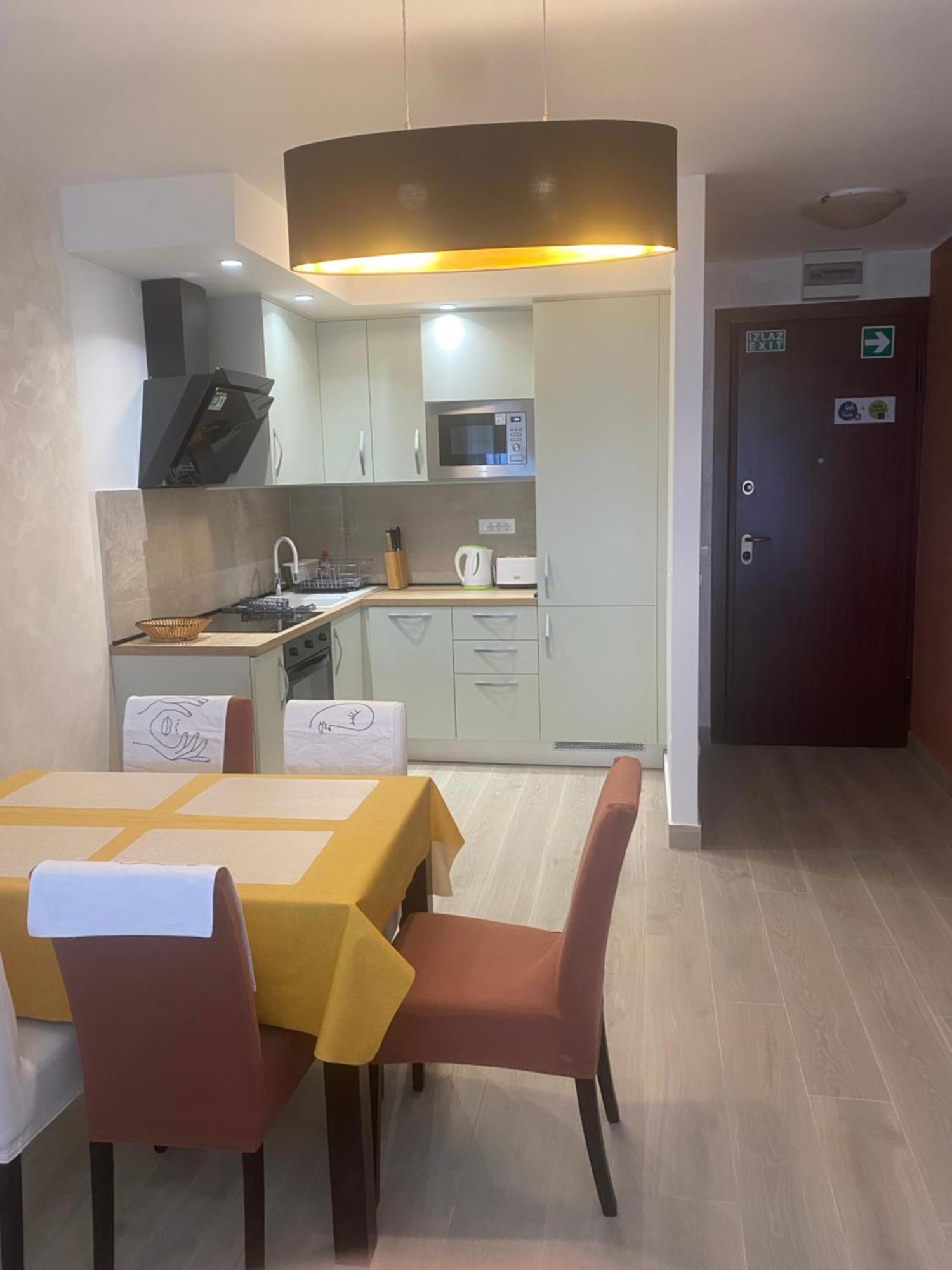 Apartment Amalfi Спліт Екстер'єр фото