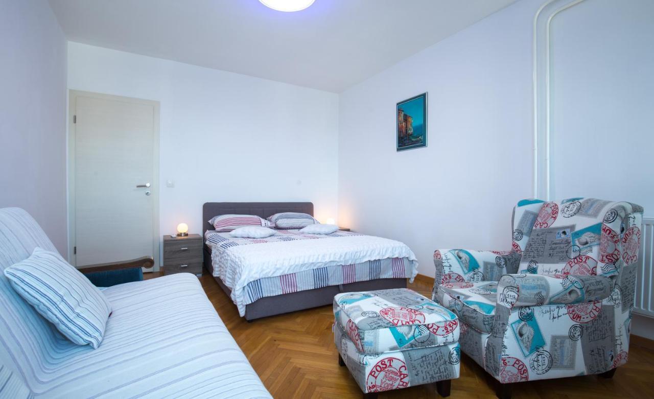 Apartment Amalfi Спліт Екстер'єр фото